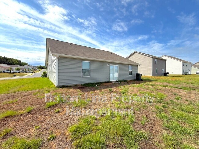 Building Photo - 397 Aubrey Wds Dr