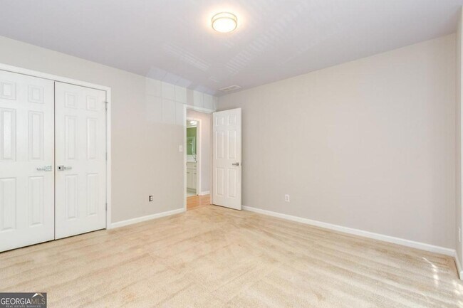 Building Photo - 3418 Rose Arbor Ct