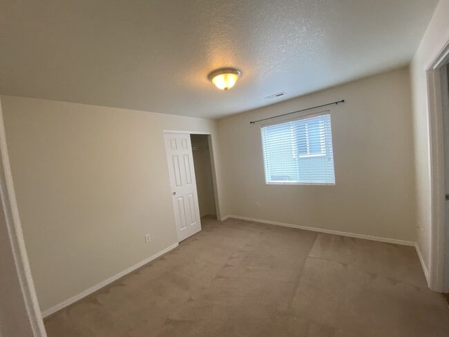 Building Photo - Coming Soon! Spacious Two Story Home In Ja...