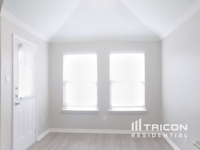 Building Photo - 1367 Star Meadow