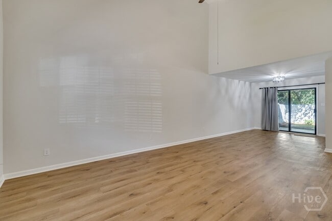 Building Photo - 108 Port Dr