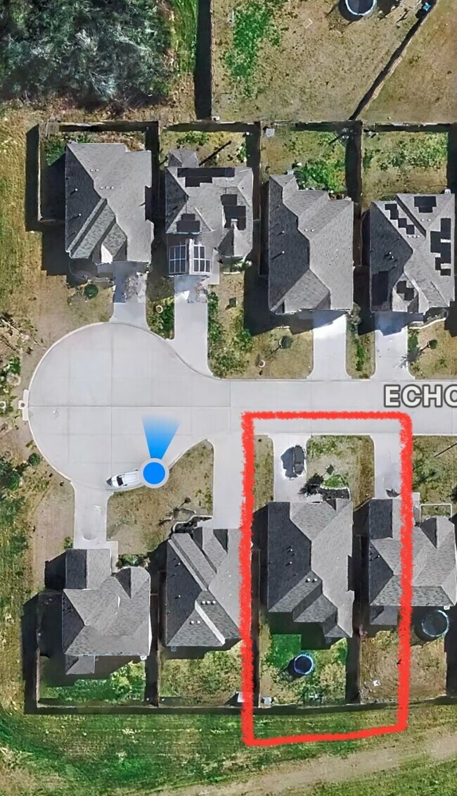 Building Photo - 21323 Echo Manor Dr