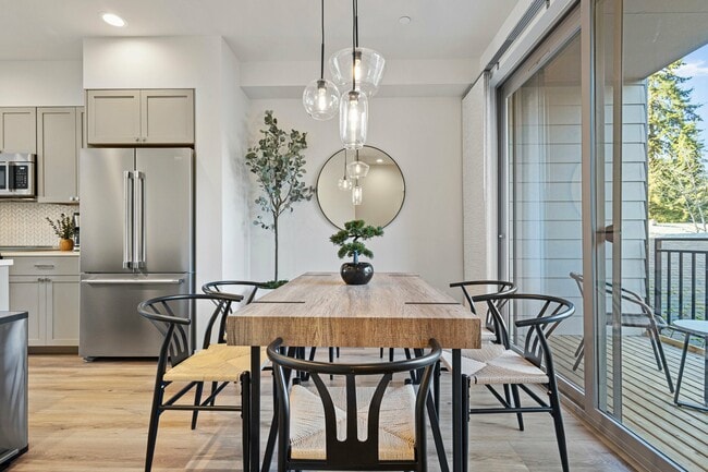 Building Photo - 18007 3rd Ave NE