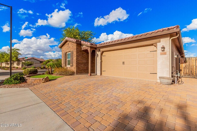 Building Photo - 12158 W Desert Moon Way