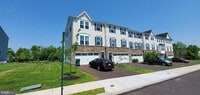Building Photo - 1748 Lydia Dr
