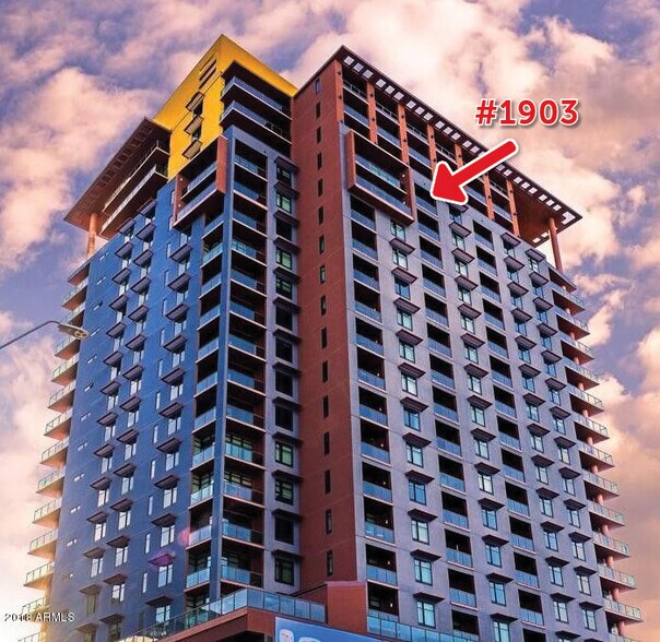 Building Photo - 310 S 4th St