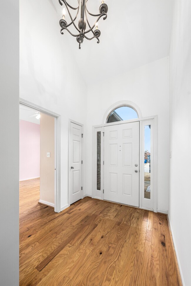 Building Photo - 2520 Stonecreek Trail