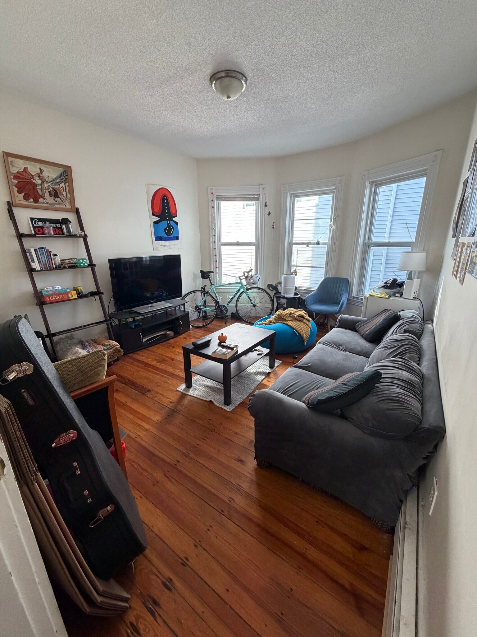 Building Photo - 68 Winchester St