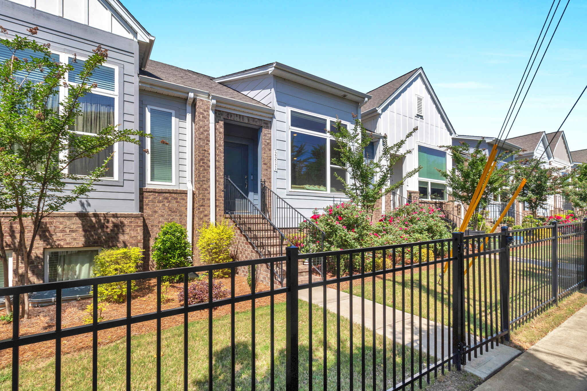 Building Photo - 2211 Statesville Ave