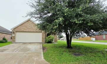 Building Photo - 2767 Morgensen Dr