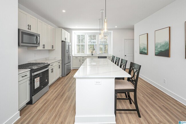 Building Photo - 2440 18th St S