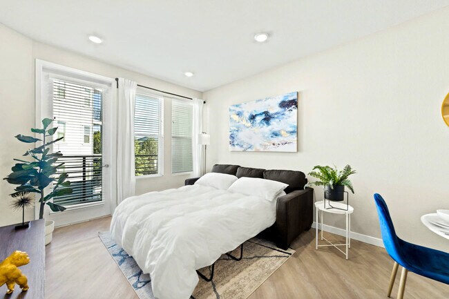 Building Photo - 375 Harbour Cove Dr