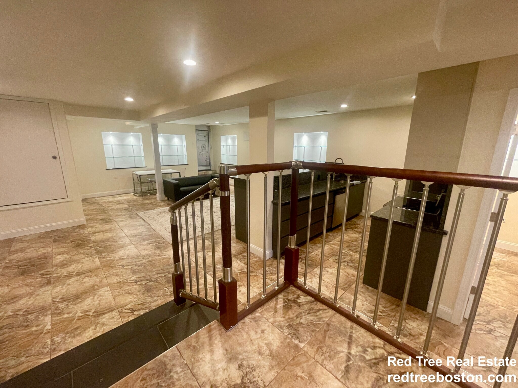 Building Photo - 25 St Marys Ct