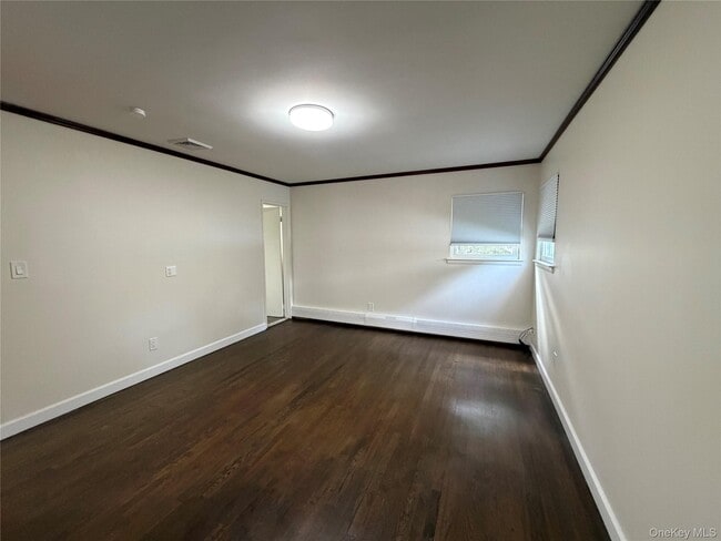 Building Photo - 53 Longworth Ave