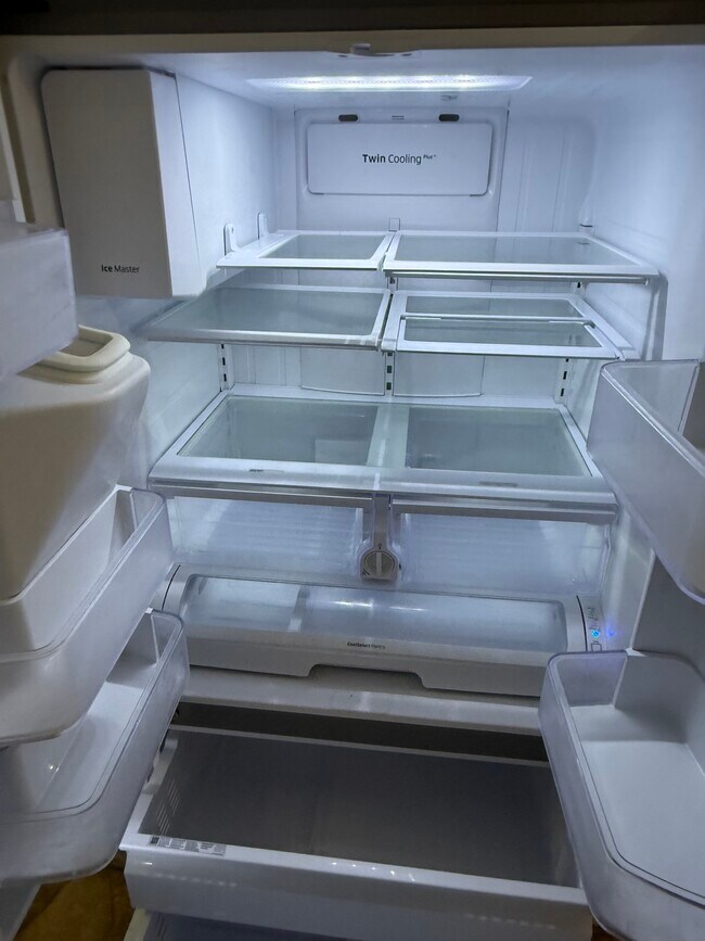 Building Photo - 4312 4th St NW