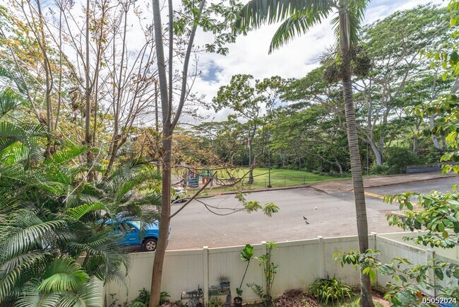 Building Photo - $3,400 | 3br/2ba Condominium in Sixty Park...