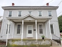 Building Photo - 2 Bedroom Home in the Heart of Milford!