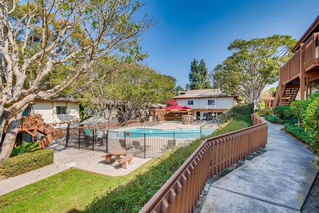 Building Photo - Fantastic Updated 1 Bedroom Condo in Missi...