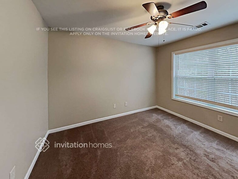 Building Photo - 3041 Leatherleaf Tr