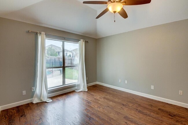 Building Photo - 1619 Merritt Dr