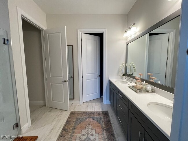 Building Photo - 9213 Cayman Dr