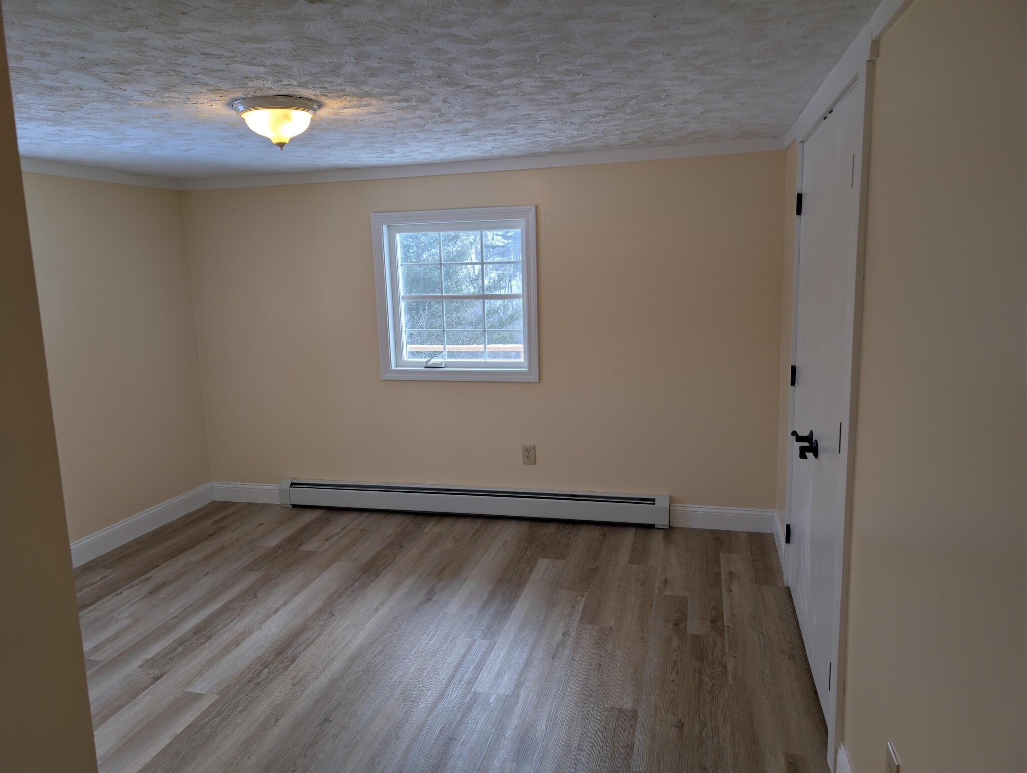 Master Bedroom - 2213 Western Ave