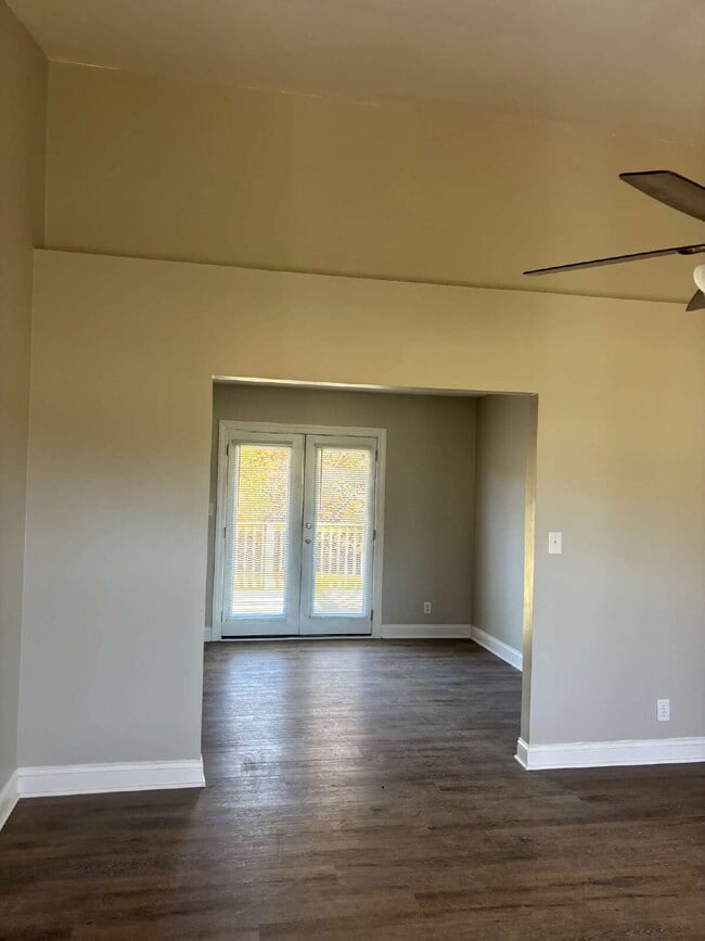 Building Photo - 3409 Dailey Rd