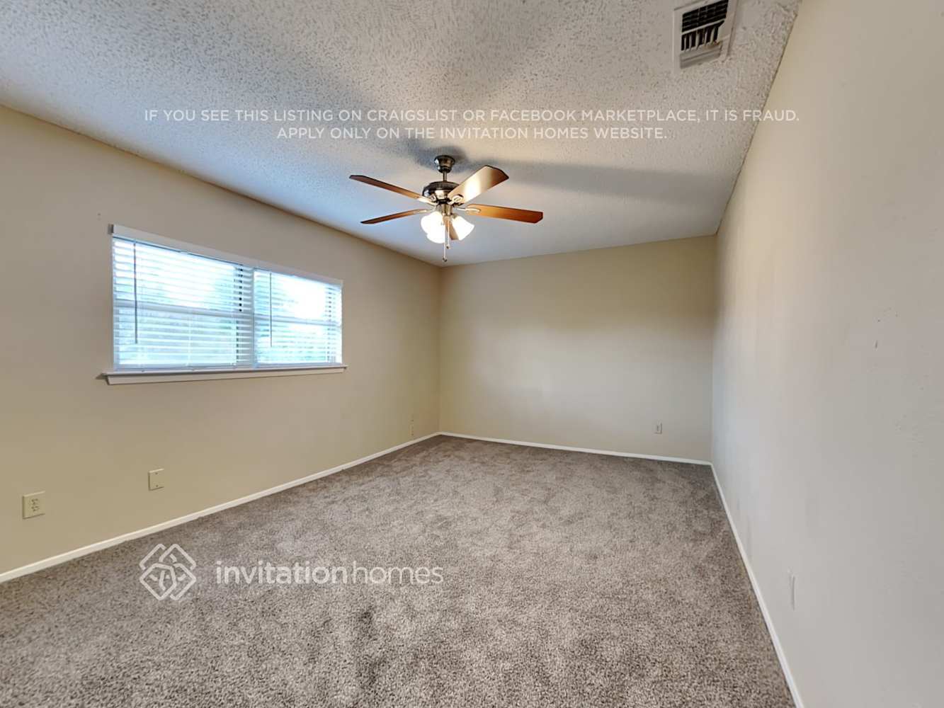 Building Photo - 2614 Remmington Dr