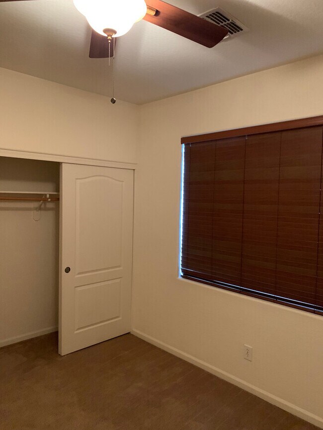 Building Photo - Very Nice 3 bedroom 2 bath home with a guest house