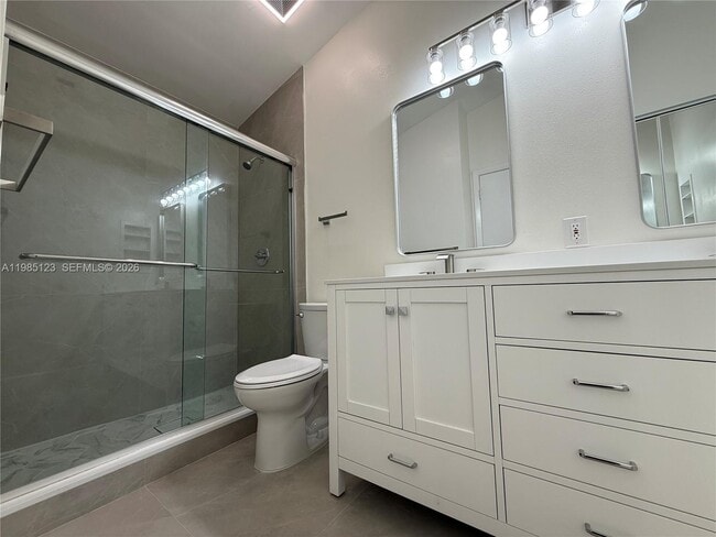 Building Photo - 15686 NW 12th Manor