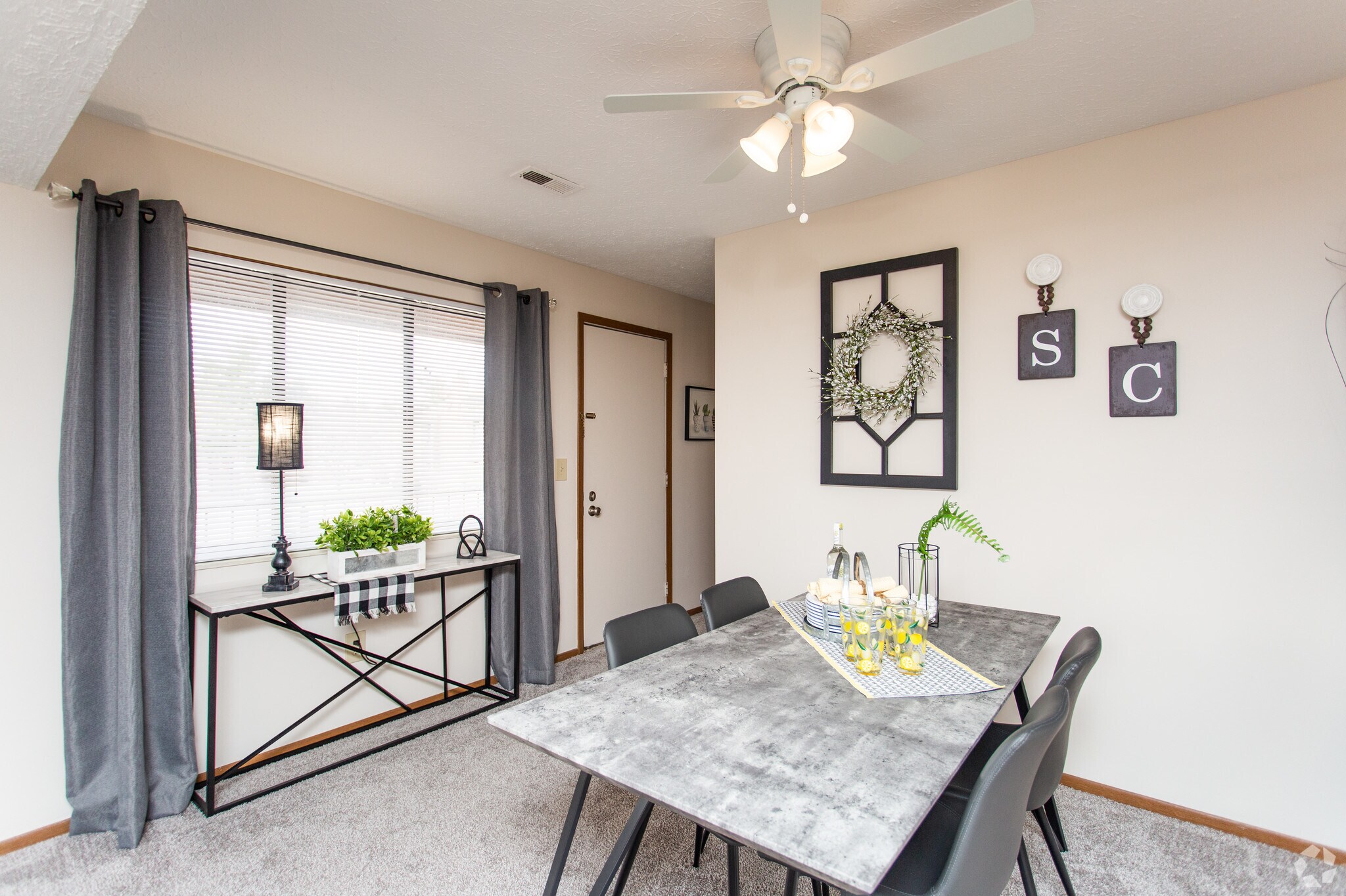 Stoney Creek Apartments 2067 Creekview Ct Reynoldsburg OH 43068