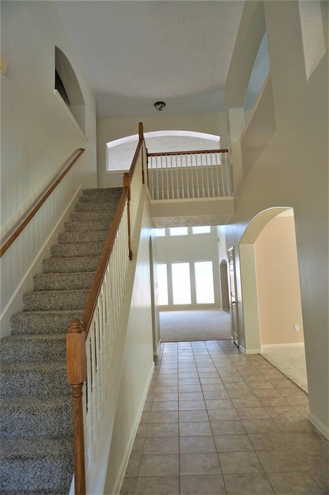 Building Photo - 8123 Buffalo Springs Ct