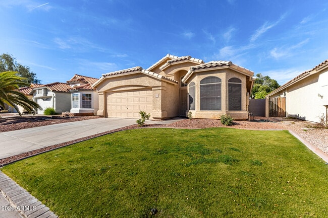 Building Photo - 1180 W Jeanine Dr