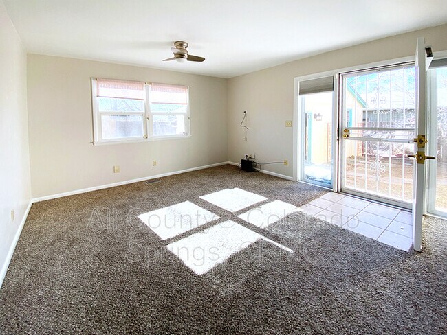 Building Photo - 407 N 31st St