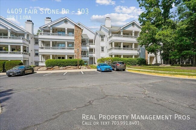 Building Photo - 4409 Fair Stone Dr