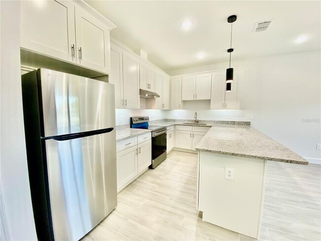 Building Photo - 10002 Massey St