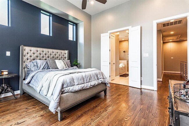 Building Photo - 2510 Chenevert St