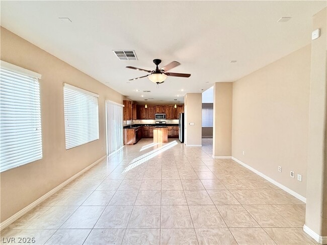 Building Photo - 10360 Blue Ginger Dr