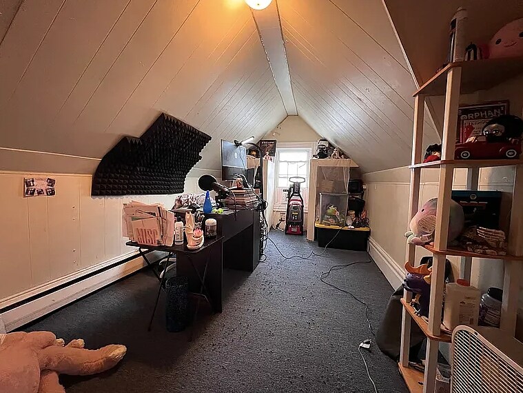 Building Photo - 381 Forest Ave