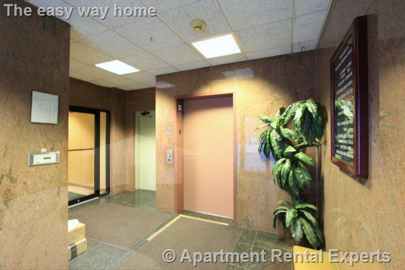 Building Photo - 373 Highland Ave