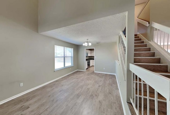 Building Photo - 8108 Devon Ct