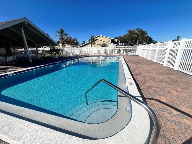 Building Photo - 6257 Cape Hatteras Way NE