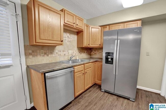 Building Photo - 1504 Al Seier Rd