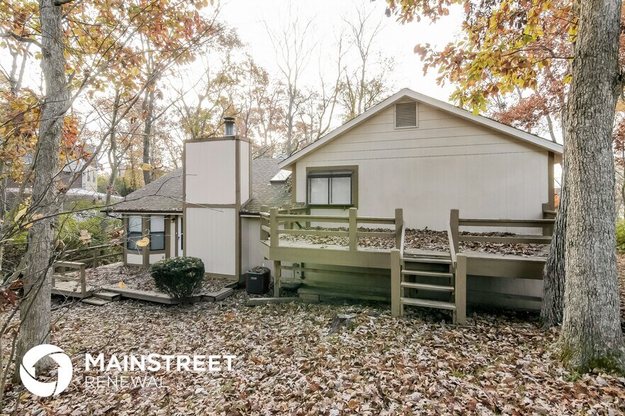 Building Photo - 31830 Somerset Ct