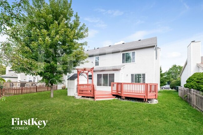 Building Photo - 5717 Pleasant Hill Dr