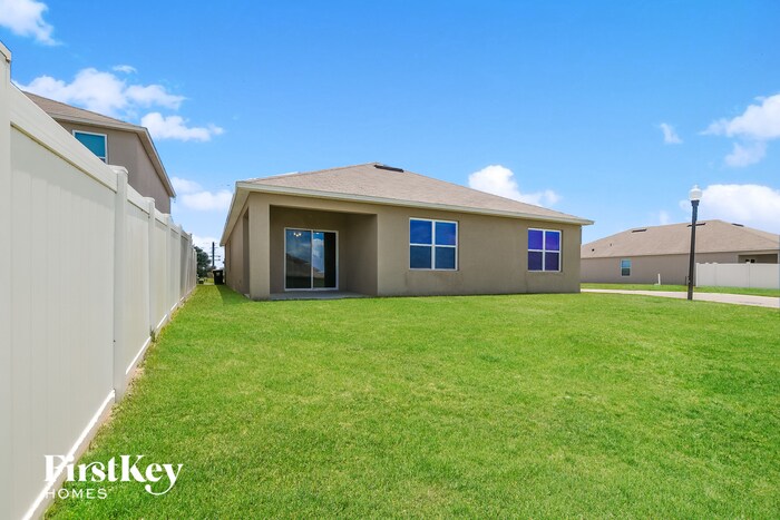 Building Photo - 211 Bella Dr