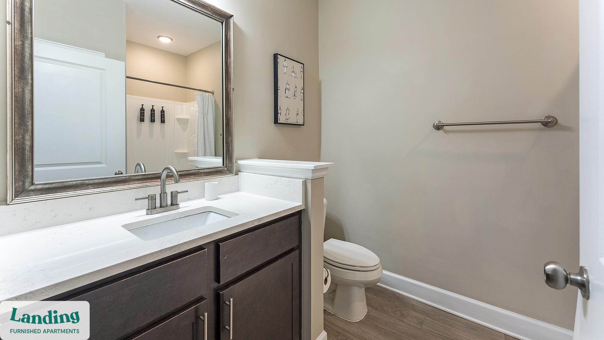 Building Photo - 195 N Creek Dr