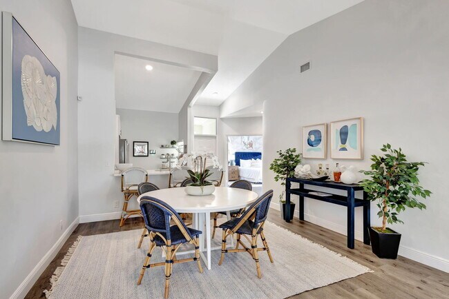 Building Photo - 229 Cypress Point Dr