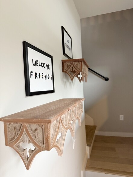 Entry - 100 Textile Ct