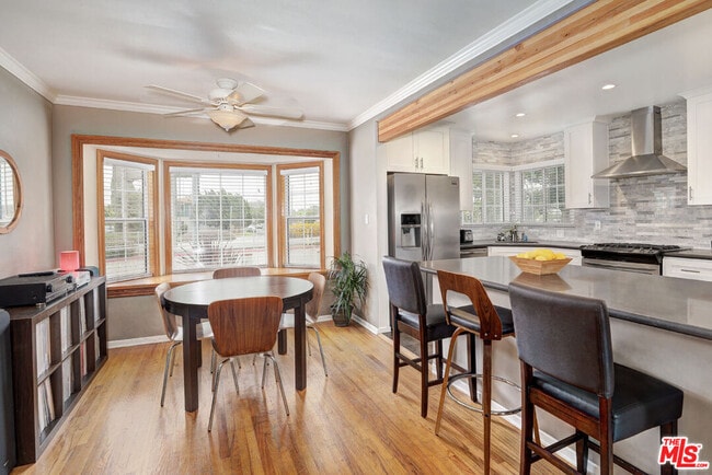 Building Photo - 11333 Culver Blvd